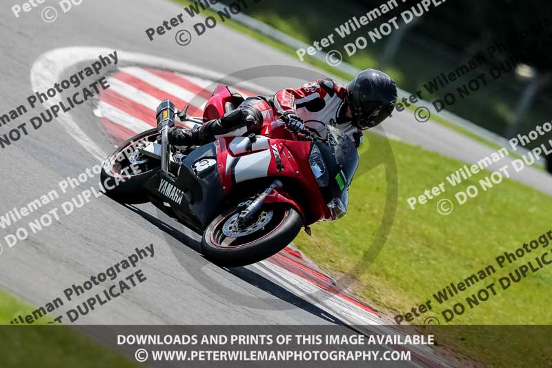 donington no limits trackday;donington park photographs;donington trackday photographs;no limits trackdays;peter wileman photography;trackday digital images;trackday photos